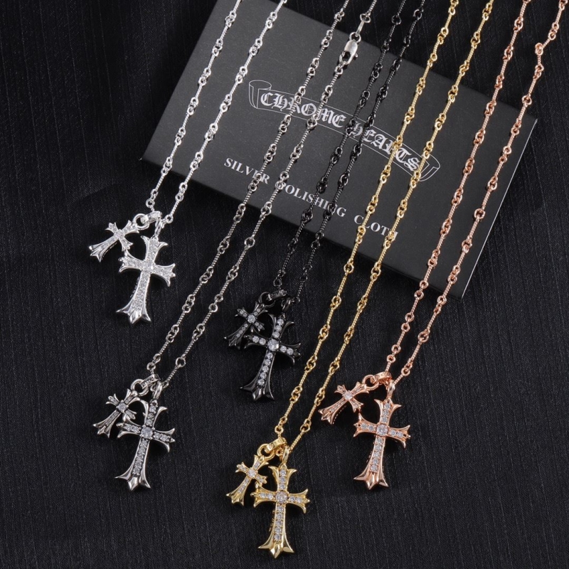 Ch**me He**ts necklaces